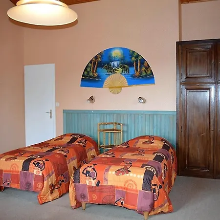 Maison Avec Grand Jardin à 40m De La Plage, Prox. Centre-ville, 3 Ch, Terrasse Plein Sud - Fr-1-22-255 * La Tranche-sur-Mer