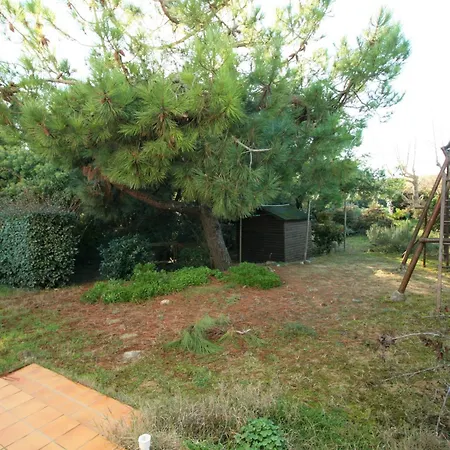 Maison Avec Grand Jardin à 40m De La Plage, Prox. Centre-ville, 3 Ch, Terrasse Plein Sud - Fr-1-22-255 *