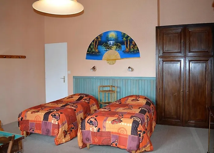 Maison Avec Grand Jardin à 40m De La Plage, Prox. Centre-ville, 3 Ch, Terrasse Plein Sud - Fr-1-22-255 * La Tranche-sur-Mer