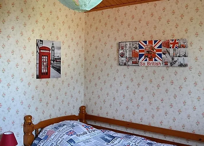 Hébergement de vacances Maison Avec Grand Jardin à 40m De La Plage, Prox. Centre-ville, 3 Ch, Terrasse Plein Sud - Fr-1-22-255 La Tranche-sur-Mer