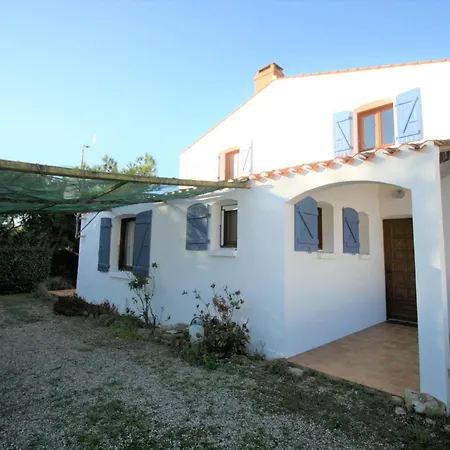 Holiday home Maison Avec Grand Jardin A 40m De La Plage, Prox. Centre-ville, 3 Ch, Terrasse Plein Sud - Fr-1-22-255 *