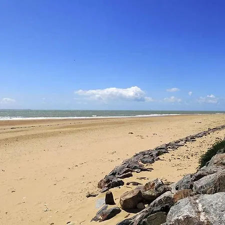 Maison Avec Grand Jardin A 40m De La Plage, Prox. Centre-ville, 3 Ch, Terrasse Plein Sud - Fr-1-22-255